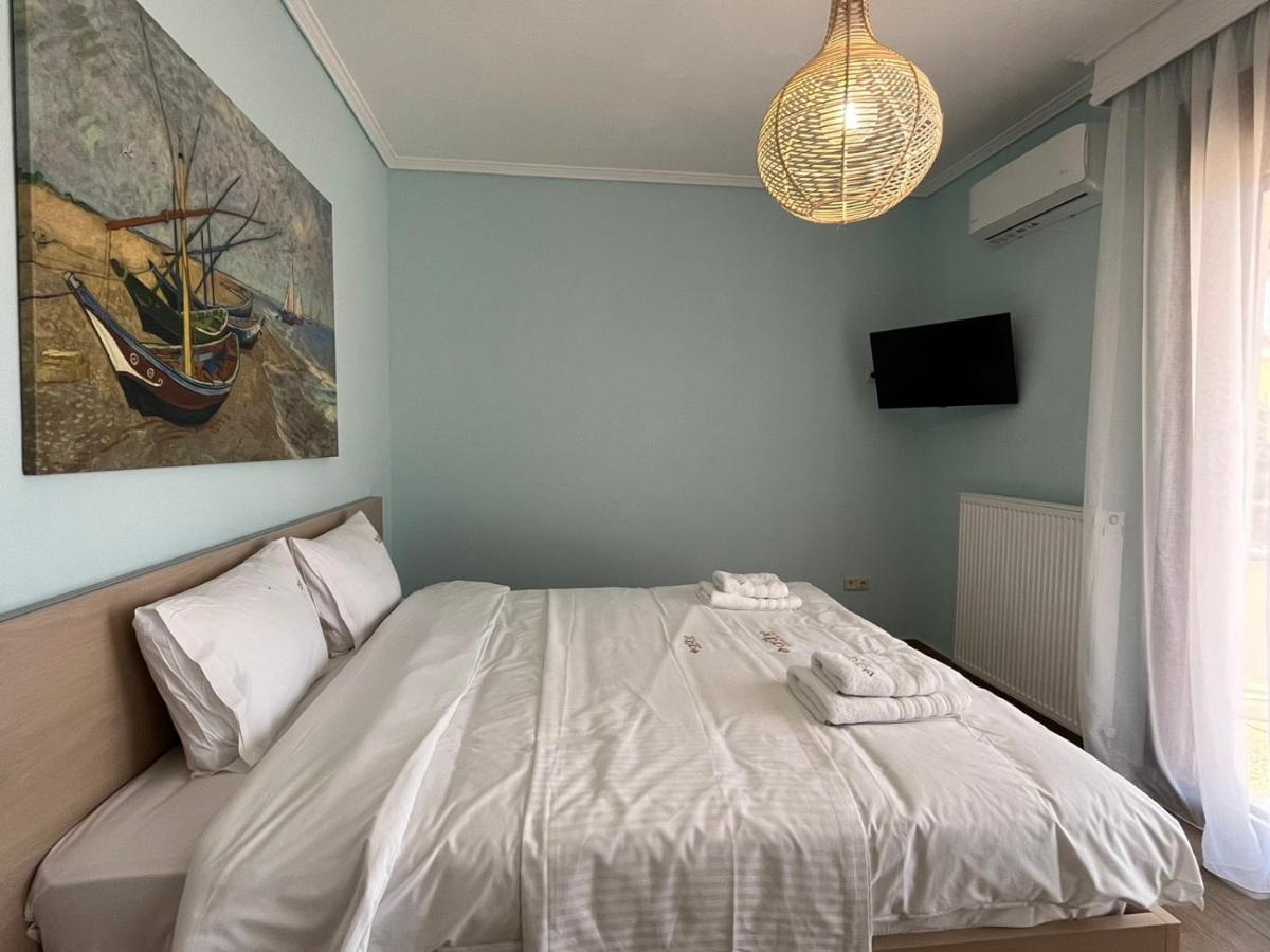 Artline Family Suite Flogita Bagian luar foto